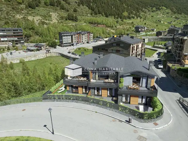 Casa aparellada amb jardí en venda a Soldeu - Incles, imagen 13