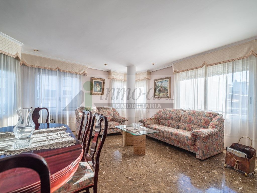 Living room of House or chalet for sale in Almazora / Almassora  with Heating, Terrace and Balcony