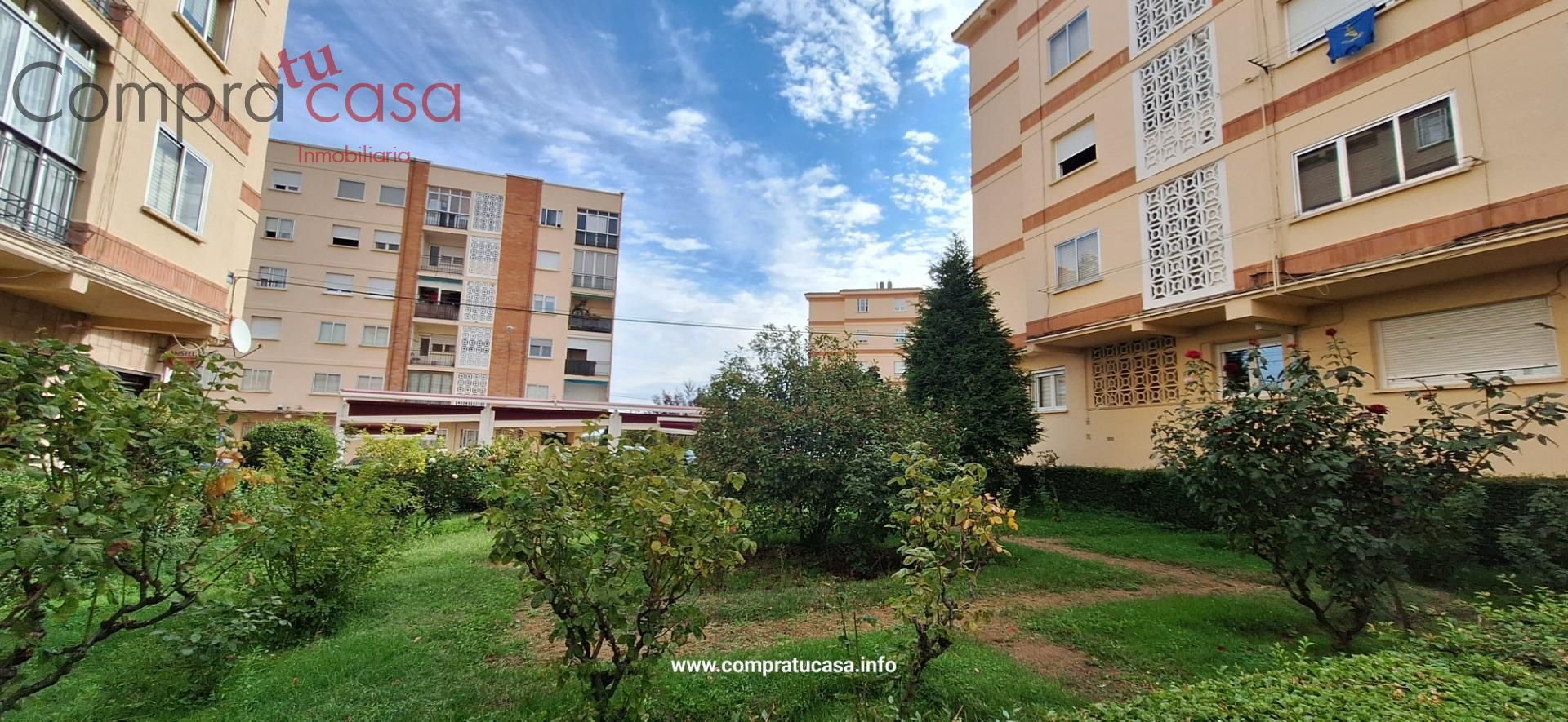 Exterior view of Flat to rent in Segovia Capital  with Heating, Parquet flooring and Terrace