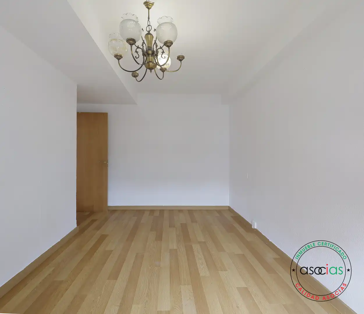 Wohnung zum Verkauf in Gijón  mit Heizung, Parkett und Balkon