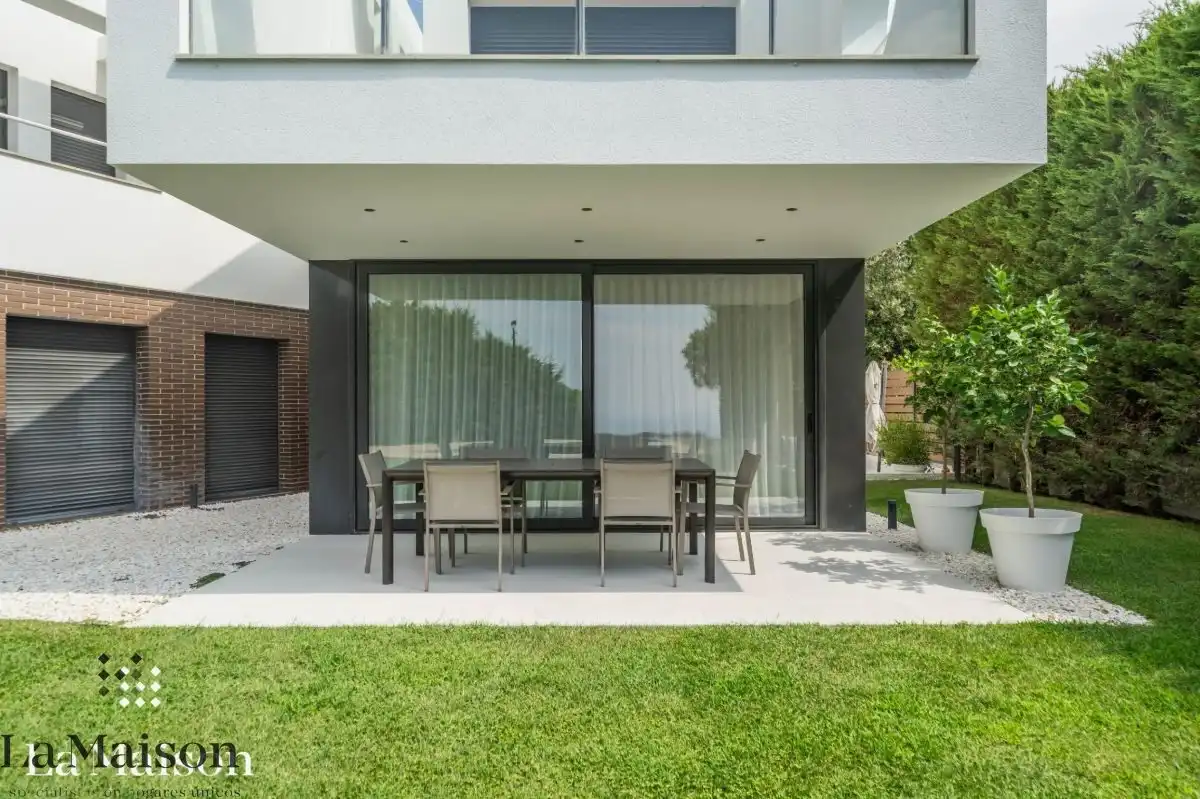 Terrassa de Casa o xalet en venda en Sant Andreu de Llavaneres amb Aire condicionat, Calefacció i Jardí privat