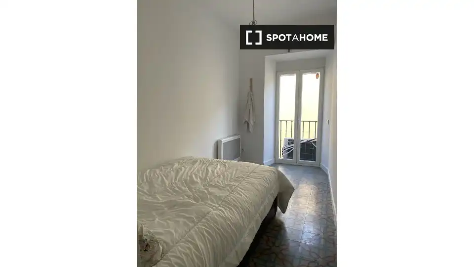 Appartamento con terrazza in affitto a Centro, imagen 11