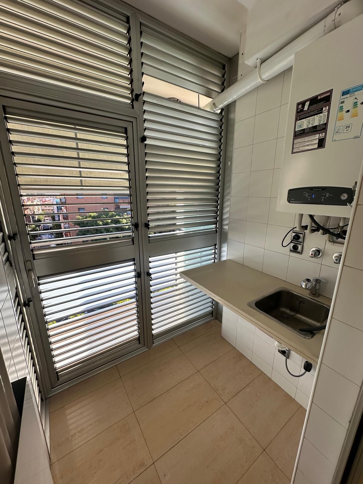 Terrassa de Àtic en venda en Cornellà de Llobregat amb Aire condicionat, Calefacció i Terrassa