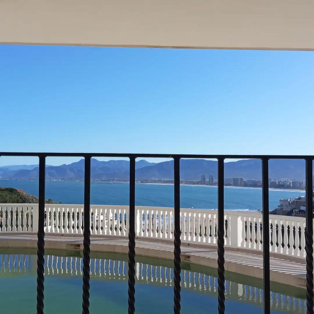 Habitación de Piso en venta en Cullera con Jardín privado, Terraza y Amueblado