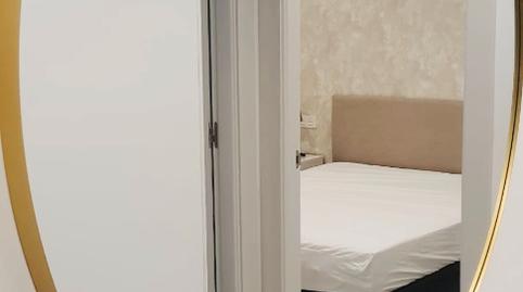 Foto 4 de Piso de alquiler en Calle Gran Vía de Colón, Centro - Sagrario, Granada