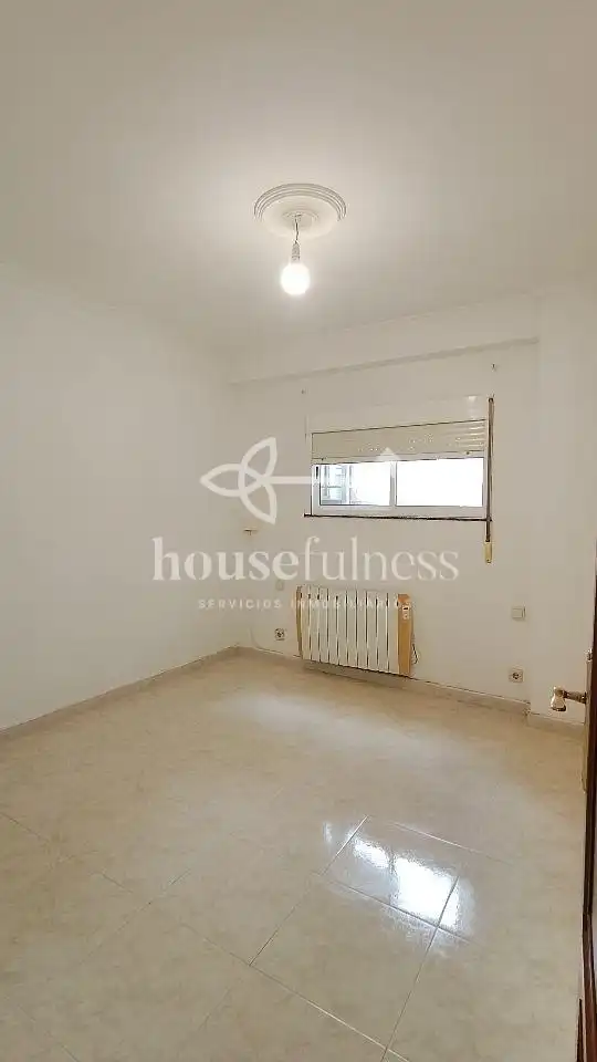 Bedroom of Flat for sale in Ferrol  with Heating and Furnished