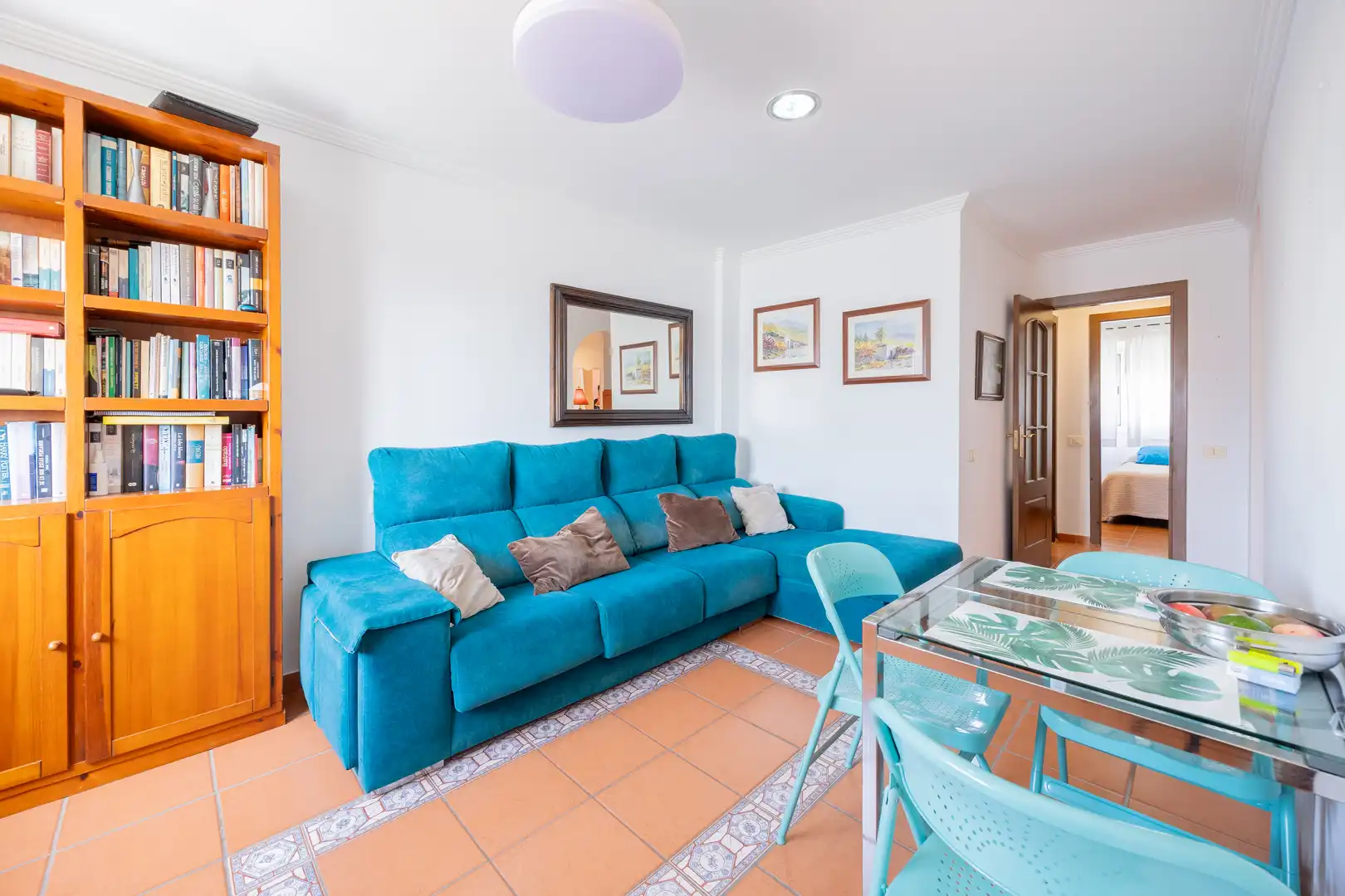 Flat for sale in Calle Enrique Granados 9, imagen 2