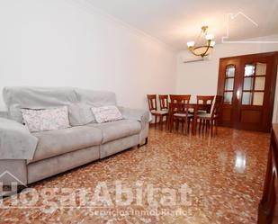 Living room of Flat for sale in Vila-real  with Air Conditioner, Heating and Storage room