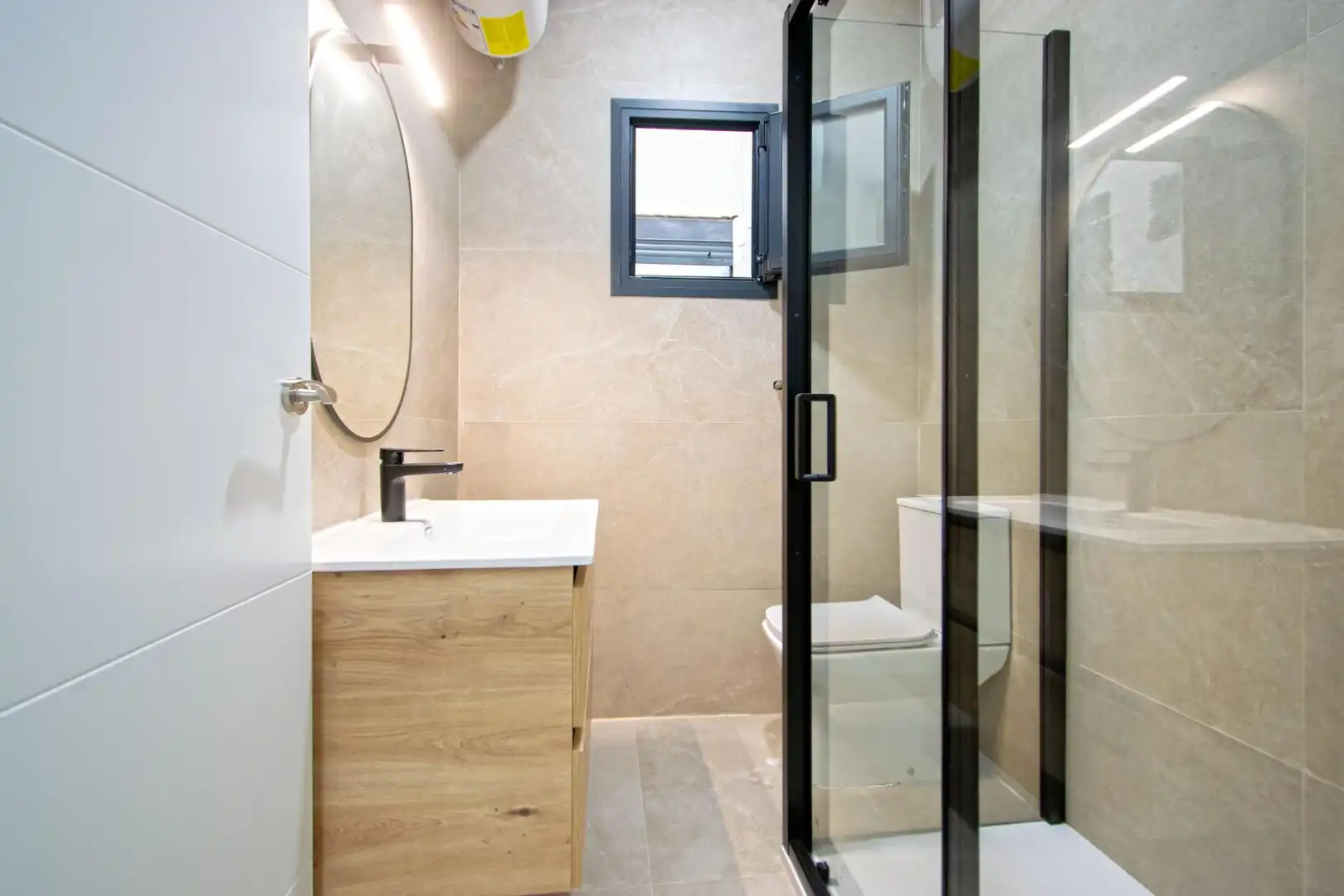 Piso con terraza en venta en Casco Antiguo, imagen 4
