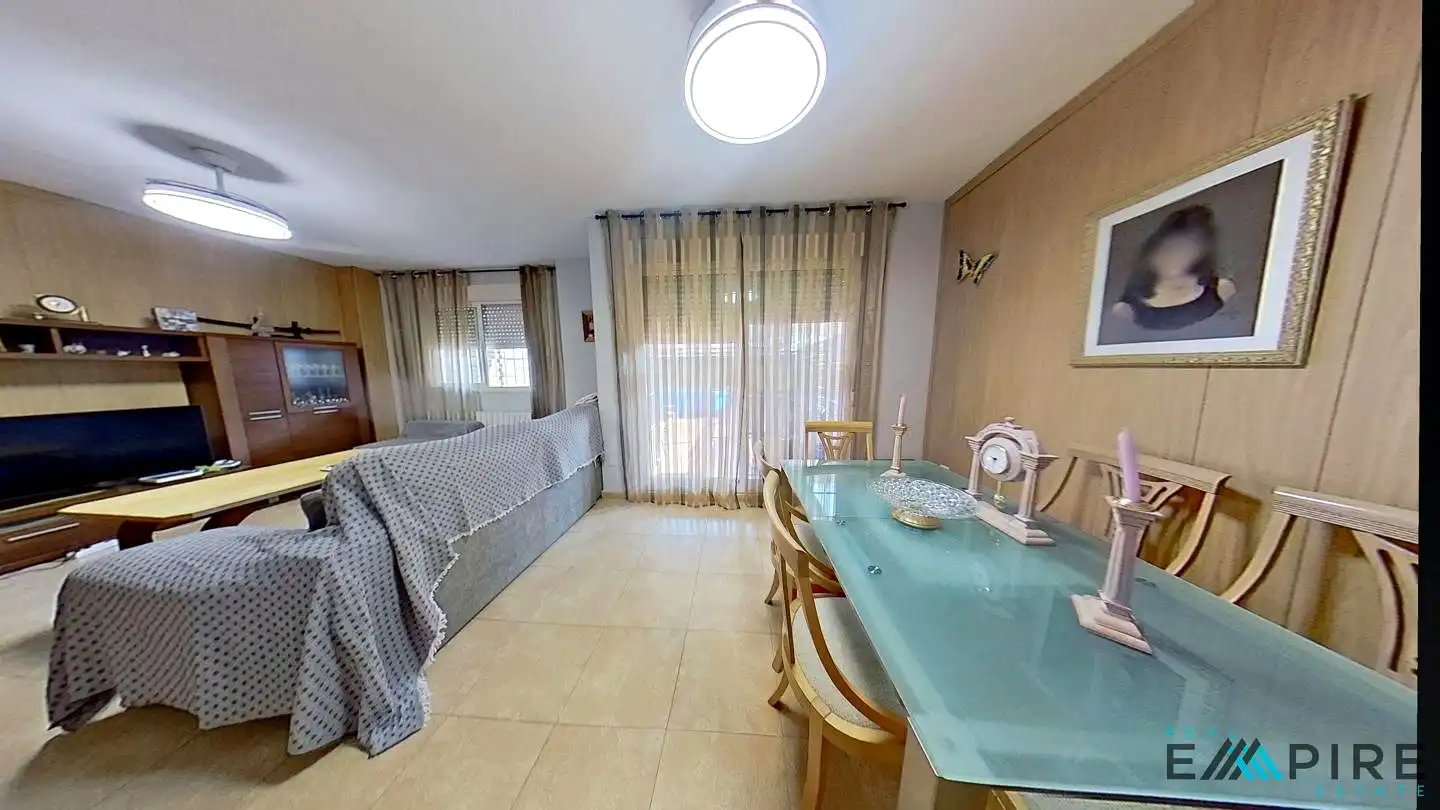 Terraced house with garden for sale in Las Américas
