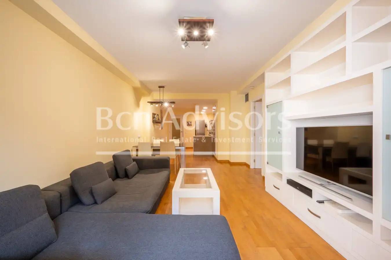 Living room of Flat for sale in Barcelona  with Air Conditioner, Heating and Parquet flooring
