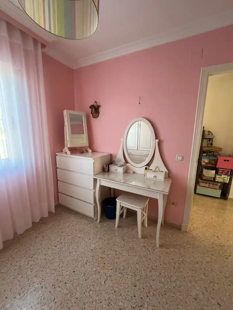 Bedroom of Houses for sale in Castilleja de la Cuesta  with Air Conditioner, Heating and Terrace