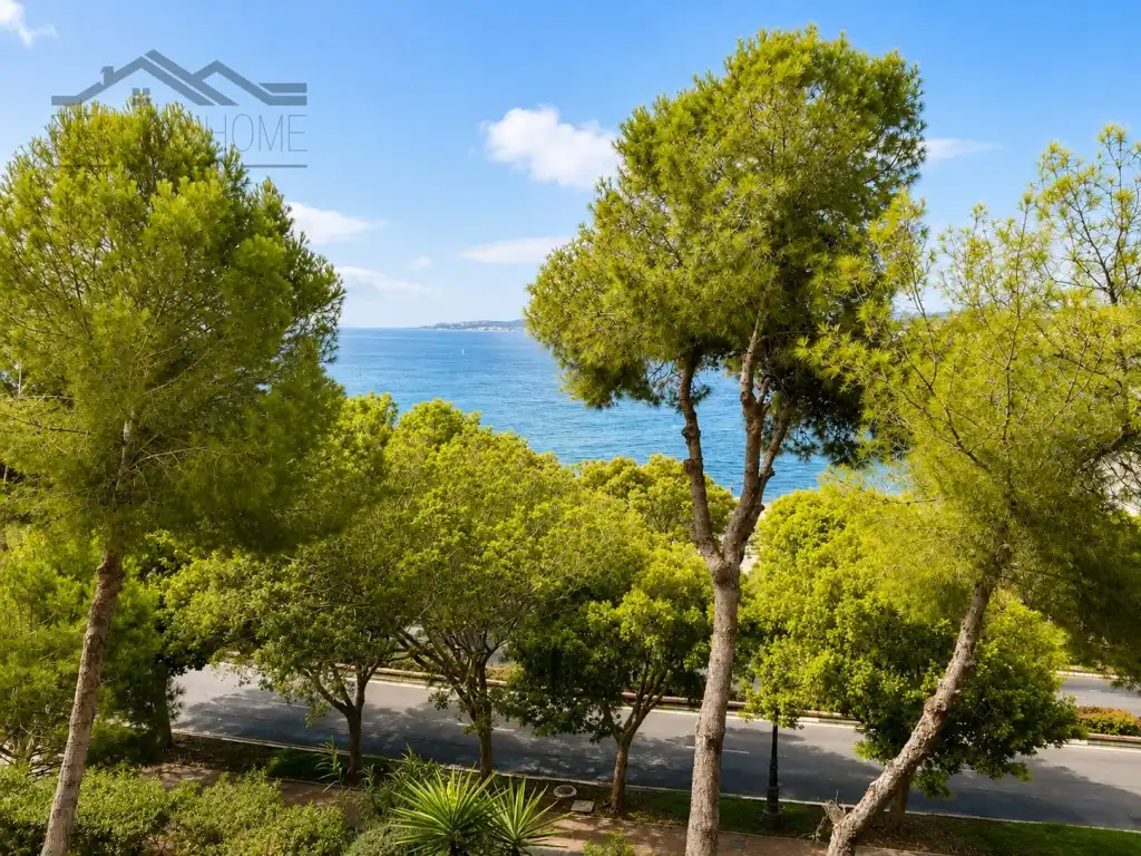 Vista exterior de Pis de lloguer en Estepona amb Aire condicionat, Terrassa i Moblat
