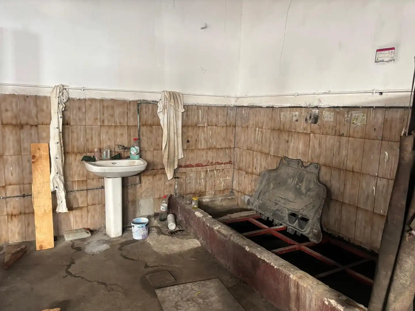 Baño de Nave industrial en venta en Cartagena