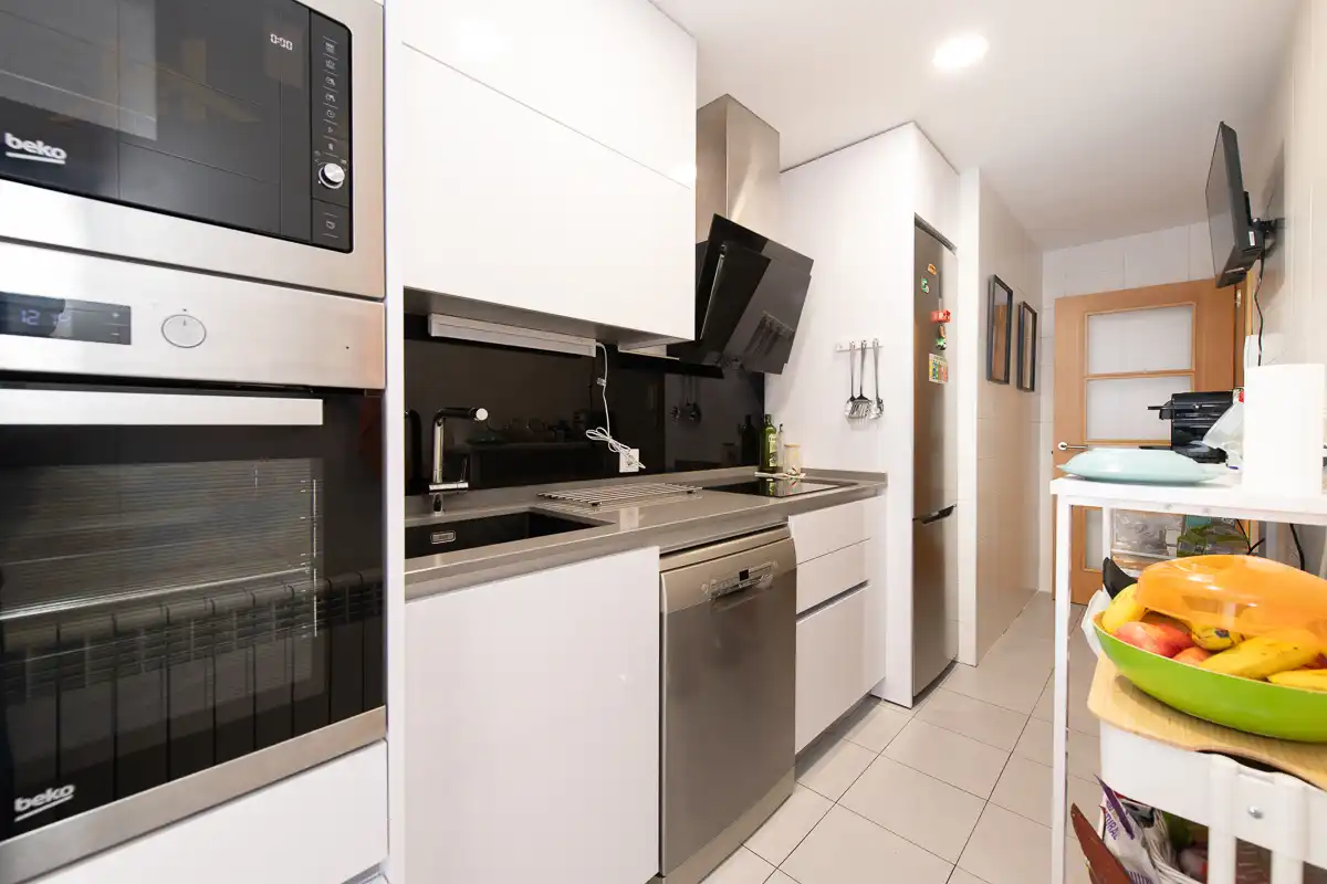 Kitchen of Flat for sale in Torrejón de Ardoz  with Air Conditioner, Heating and Parquet flooring
