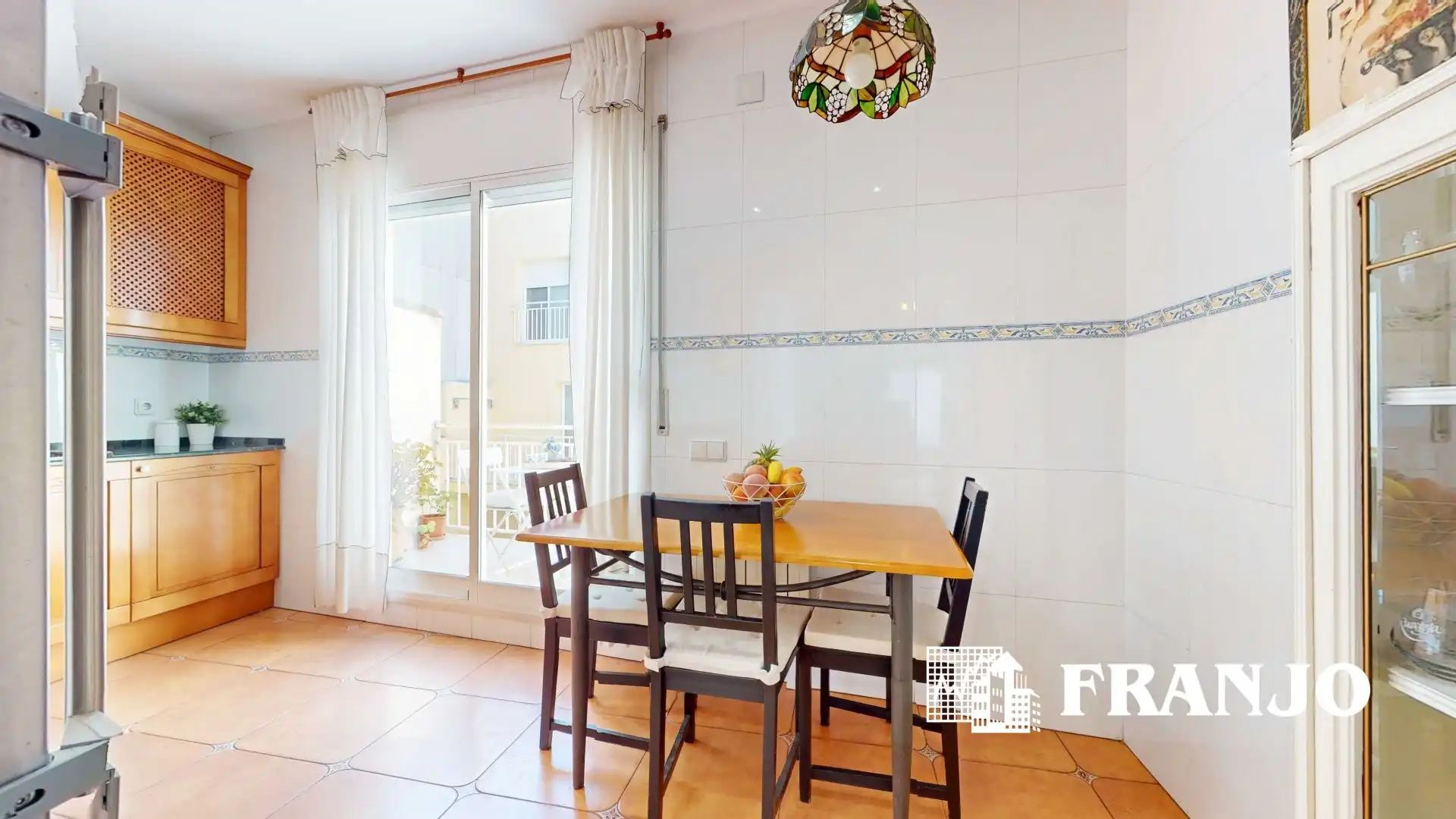 Comedor de Casa adosada en venta en Barberà del Vallès con Aire acondicionado, Calefacción y Terraza