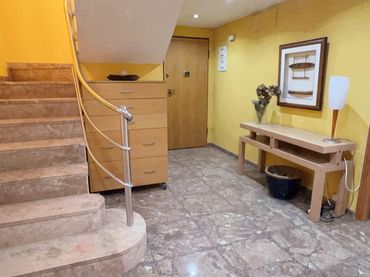 Ático con balcón en venta en Centro