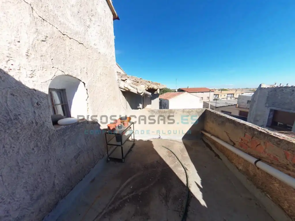 Exterior view of Houses for sale in Ainzón, Zaragoza