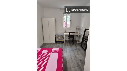Foto 3 de Habitació a El Besós i el Maresme, Barcelona Capital