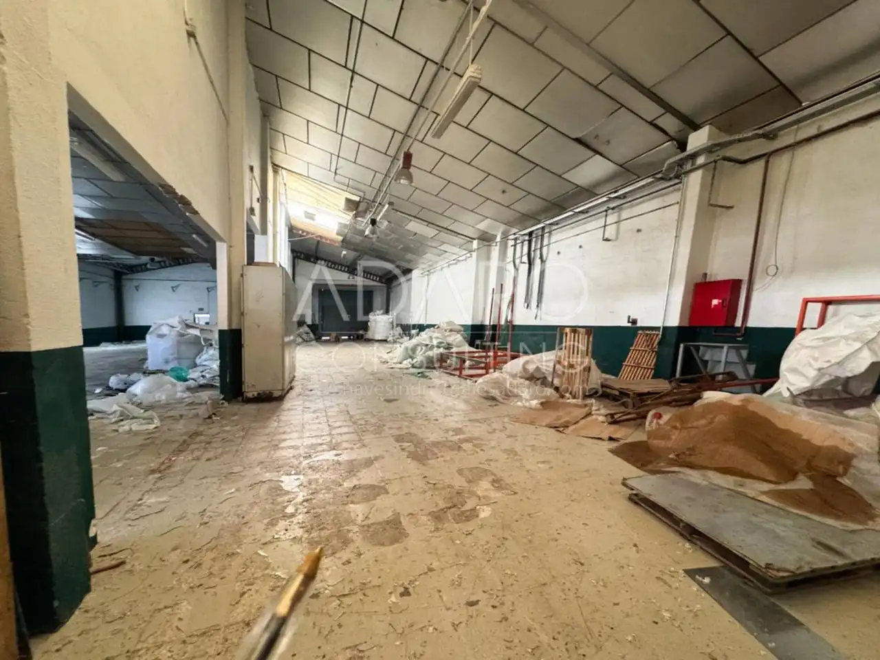 Nau industrial de lloguer a Calle Hierro, imagen 2