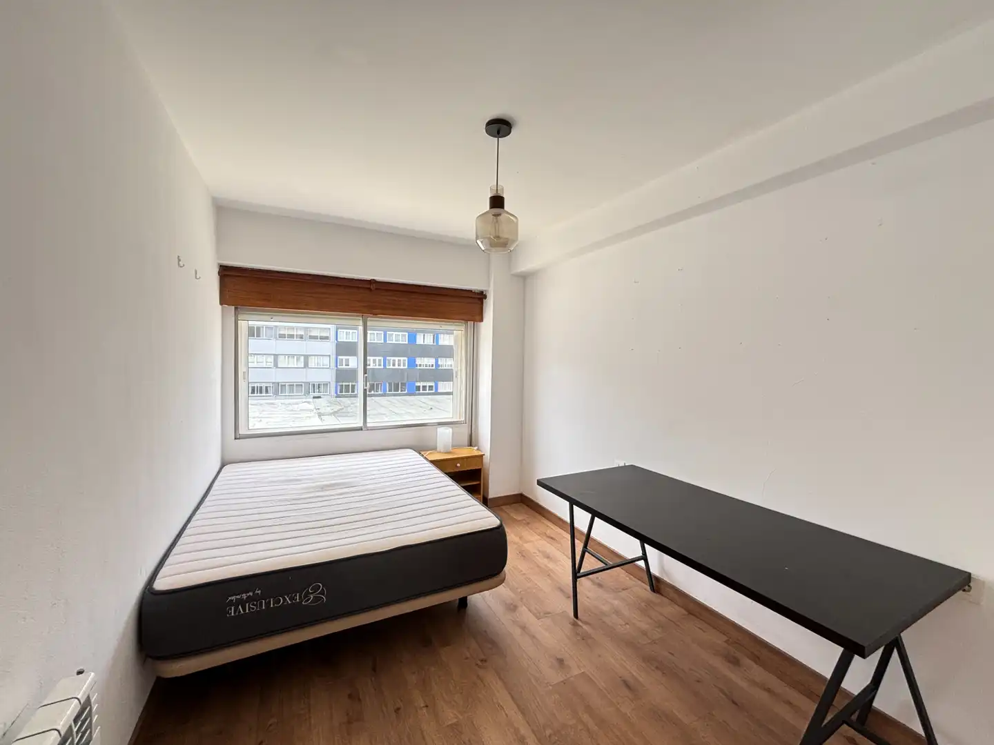 Habitación de Piso en venta en Santiago de Compostela  con Calefacción, Trastero y Amueblado