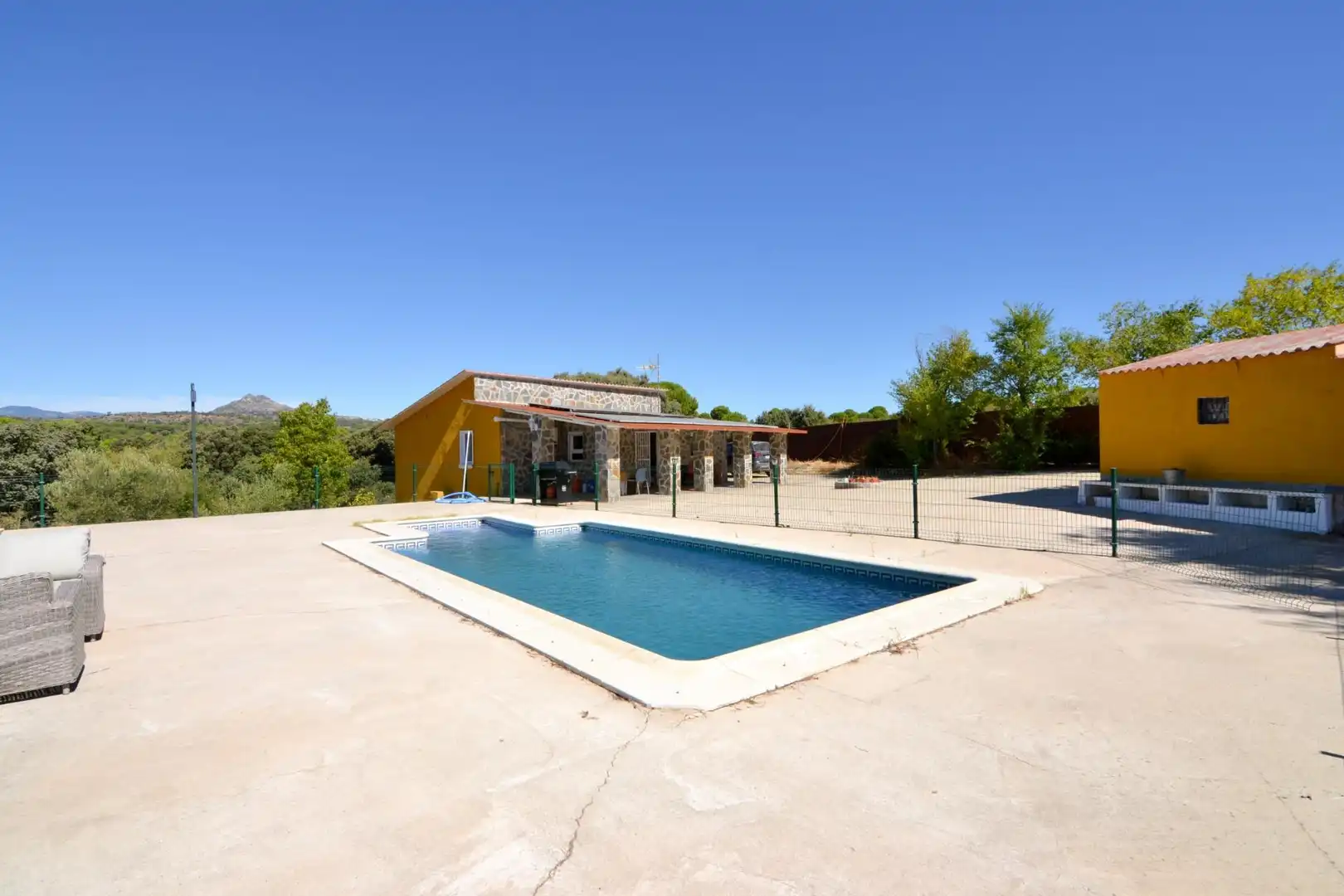 Casa rústica amb piscina en venda a Camino Almorox, imagen 9