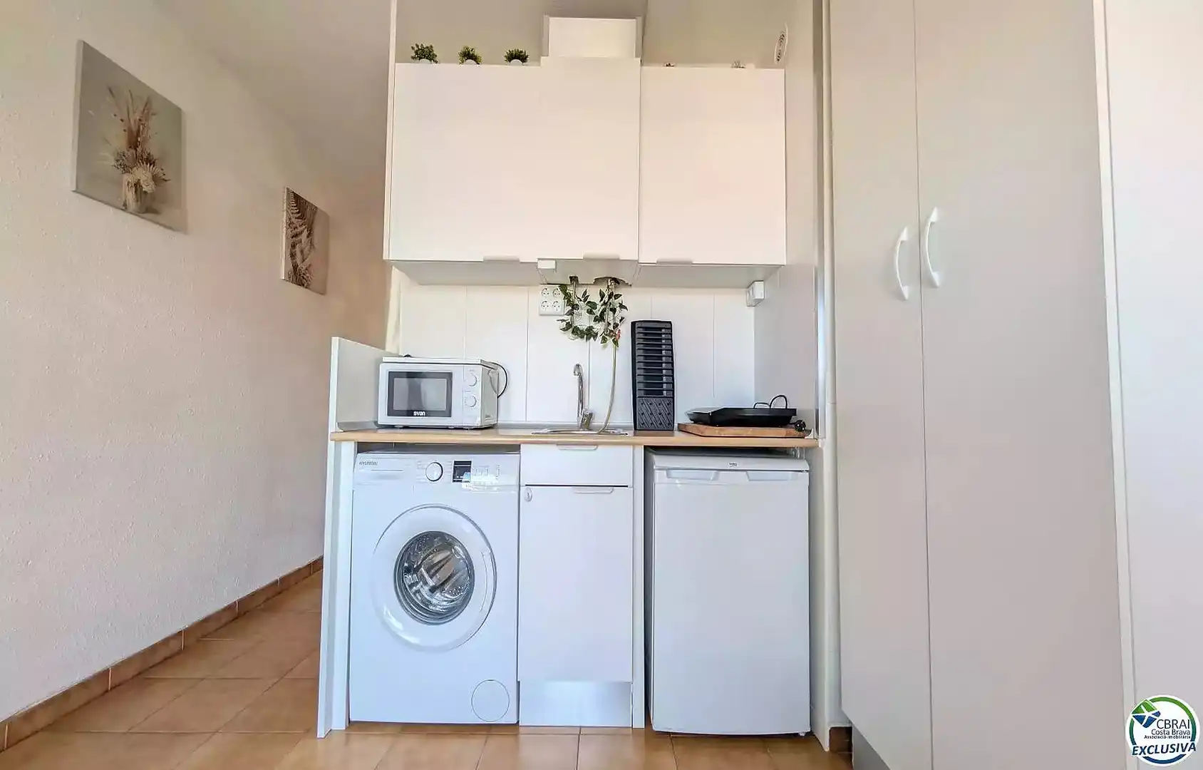 Kitchen of Study for sale in Empuriabrava  with Terrace and Furnished