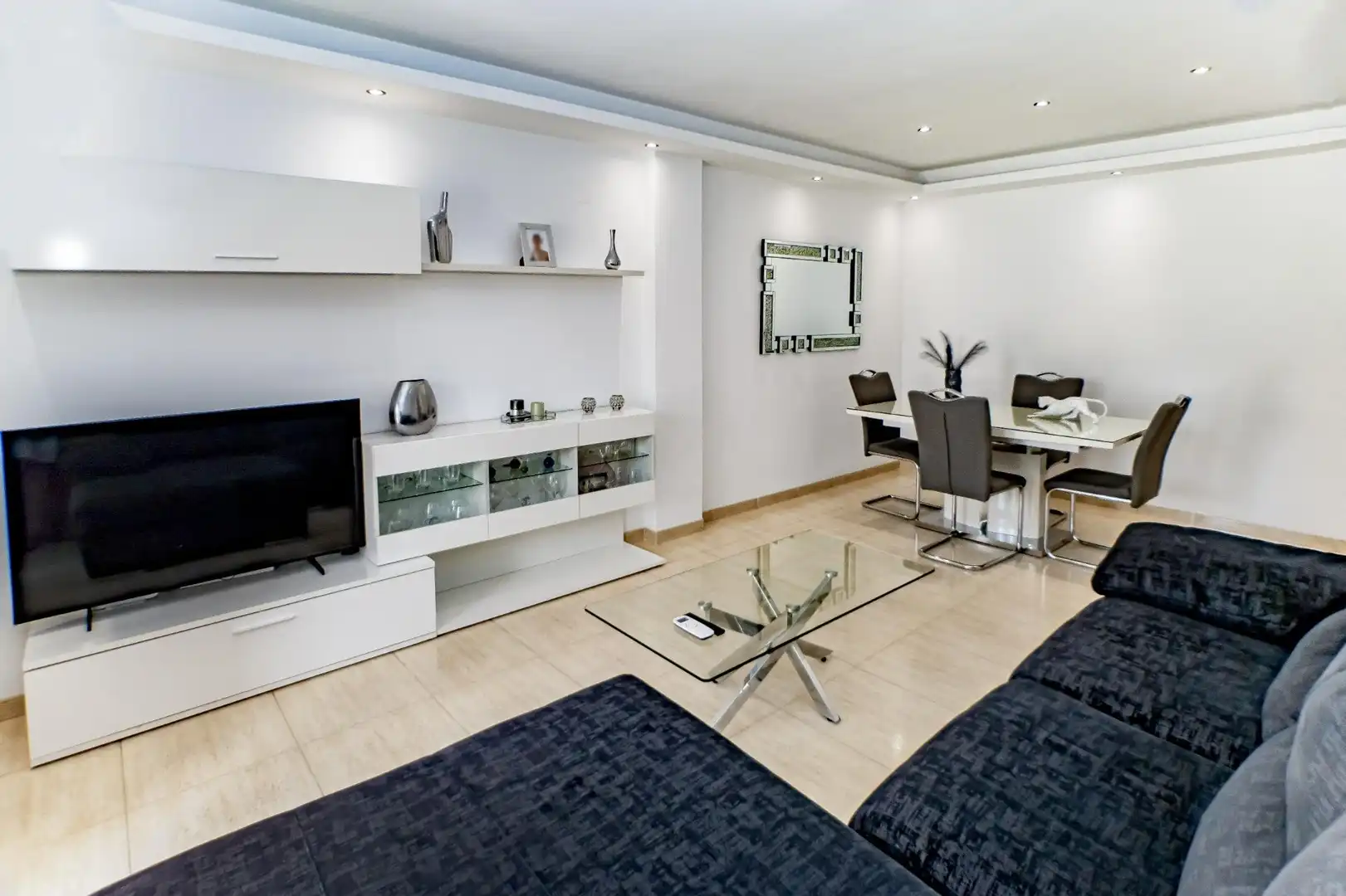 Sala de estar de Piso en venta en Roquetas de Mar con Aire acondicionado y Terraza