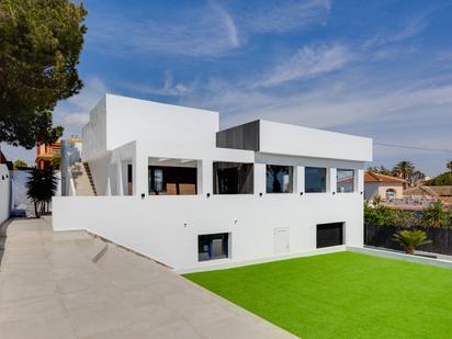 Exterior view of Country house for sale in Torrevieja  with Air Conditioner, Heating and Private garden