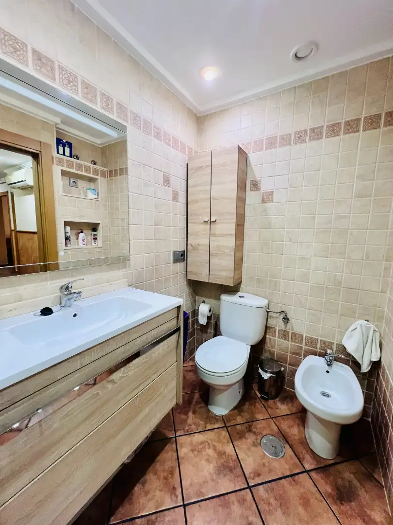 Baño de Piso en venta en Petrer con Calefacción y Balcón