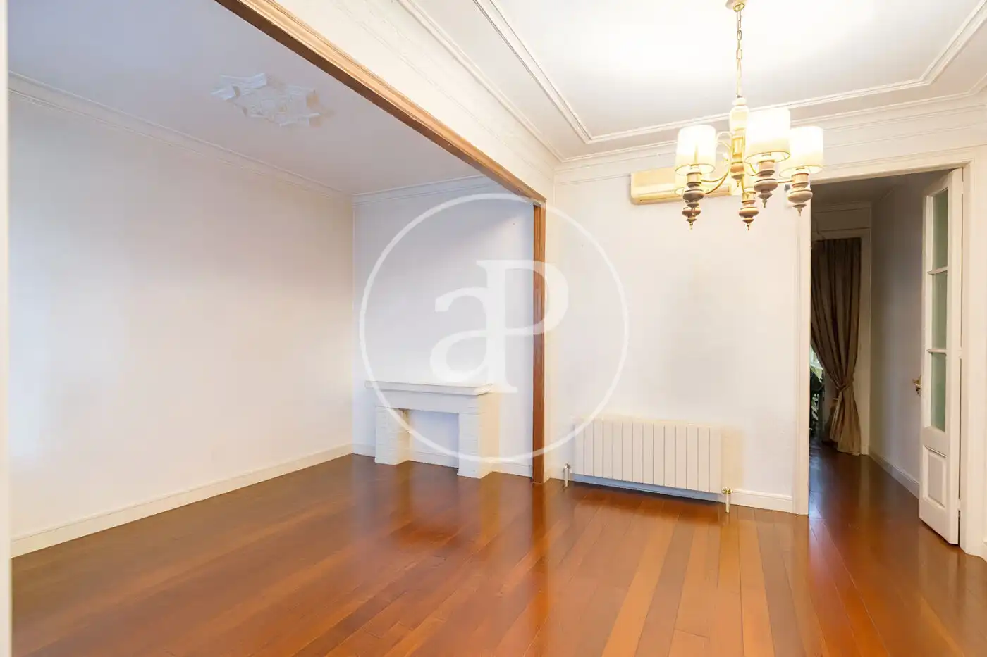 Sala de estar de Piso en venta en Barcelona con Aire acondicionado, Calefacción y Balcón