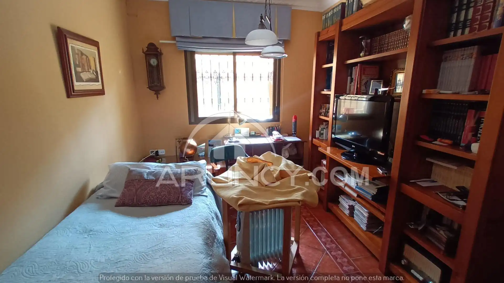 Dormitori de Casa o xalet en venda en Alcalá de Guadaira amb Aire condicionat, Calefacció i Jardí privat
