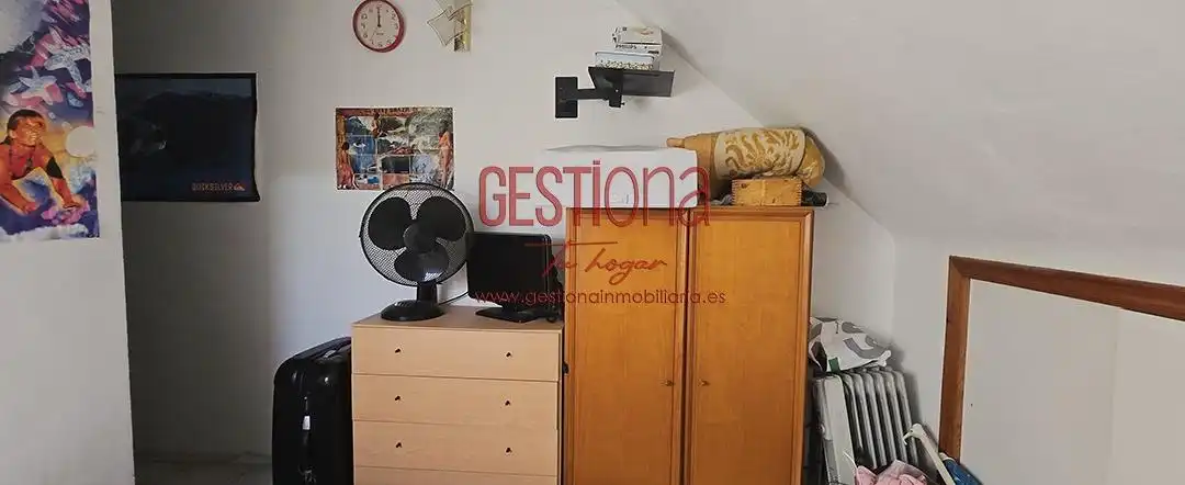Habitación de Apartamento en venta en Noja con Terraza y Balcón