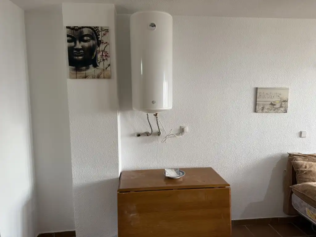 Bathroom of Study for sale in Sierra Nevada
