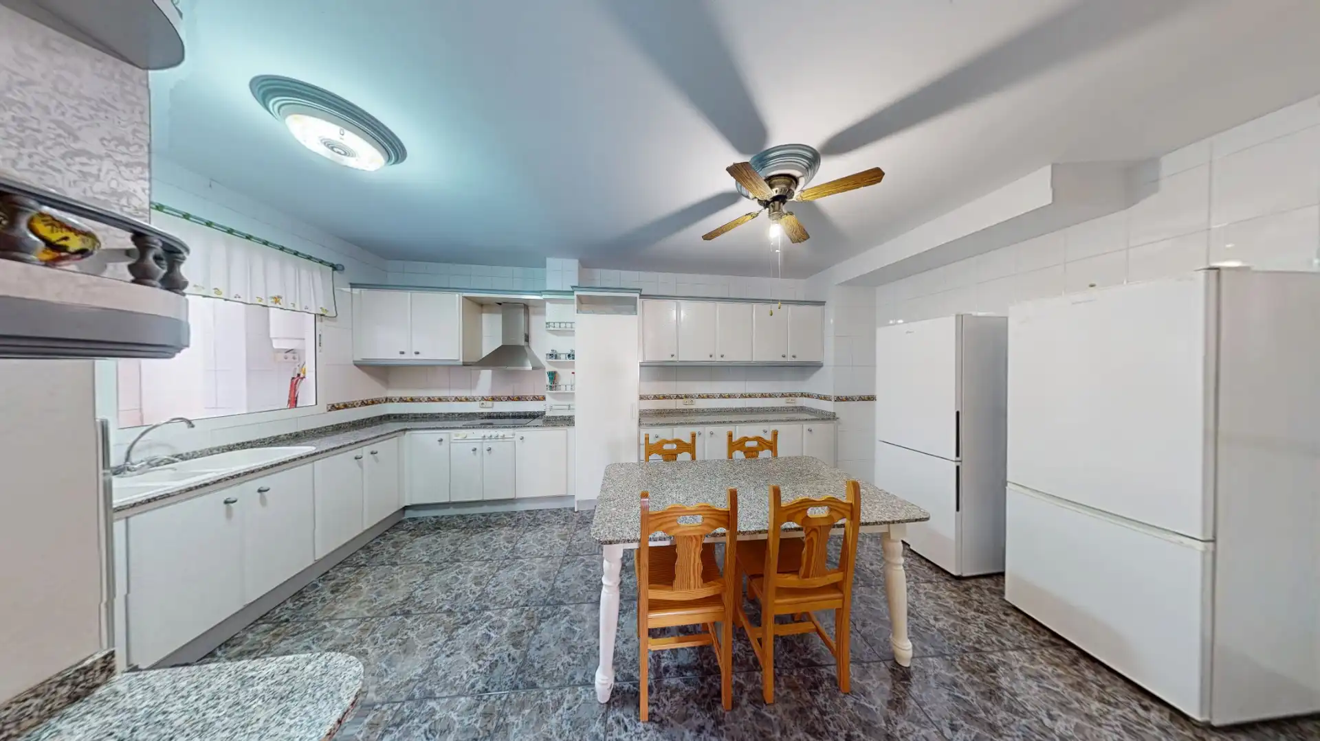 Cocina de Casa adosada en venta en Almería con Terraza, Amueblado y Horno