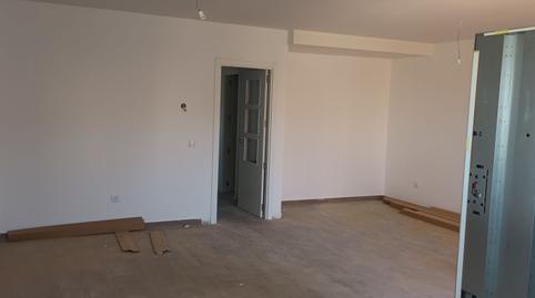 Foto 2 de Casa adosada en venta en Calle 4, 4, La Lastrilla , Segovia