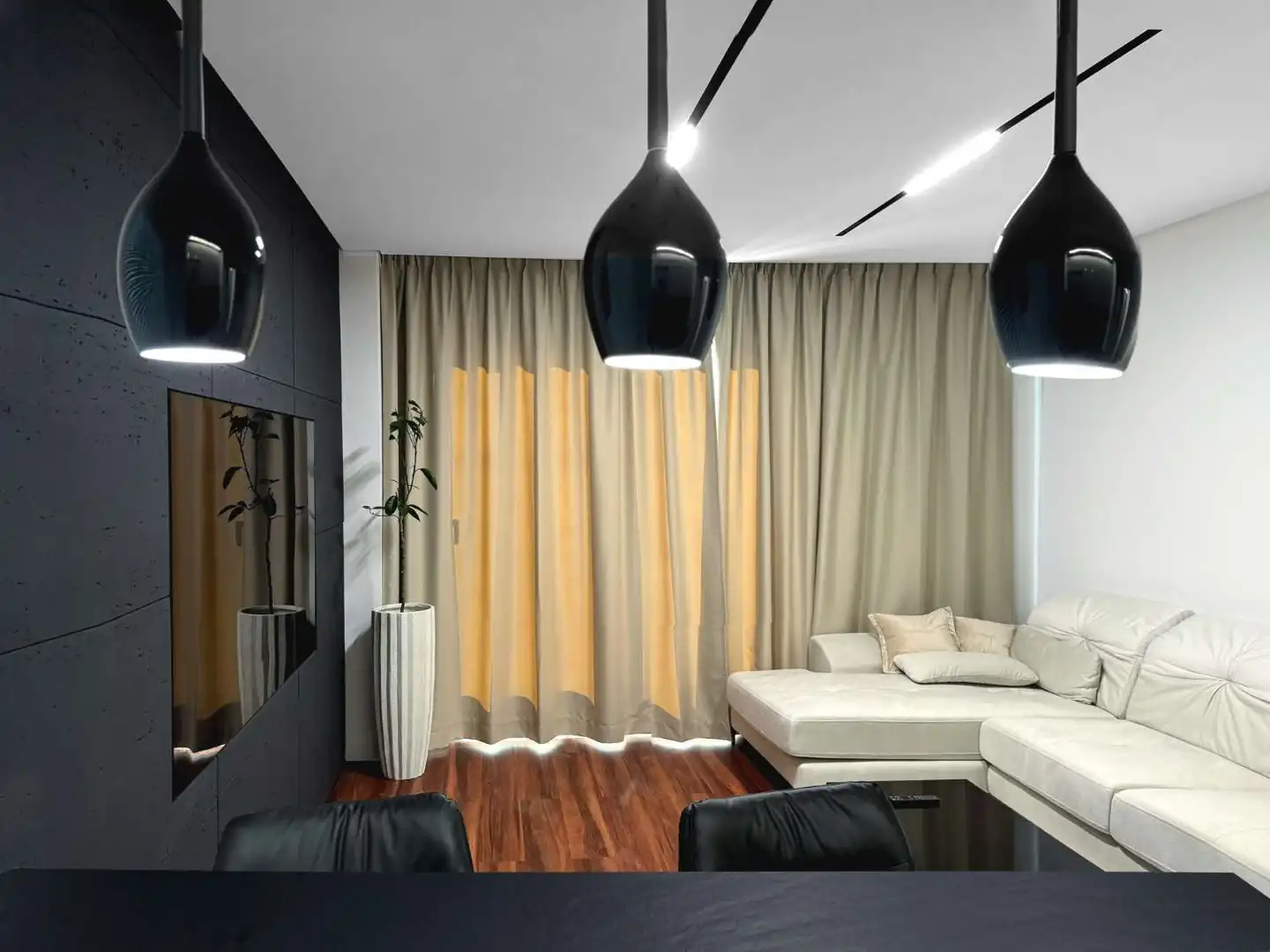 Flat for rent in N/A, Martiricos - La Roca - La Rosaleda
