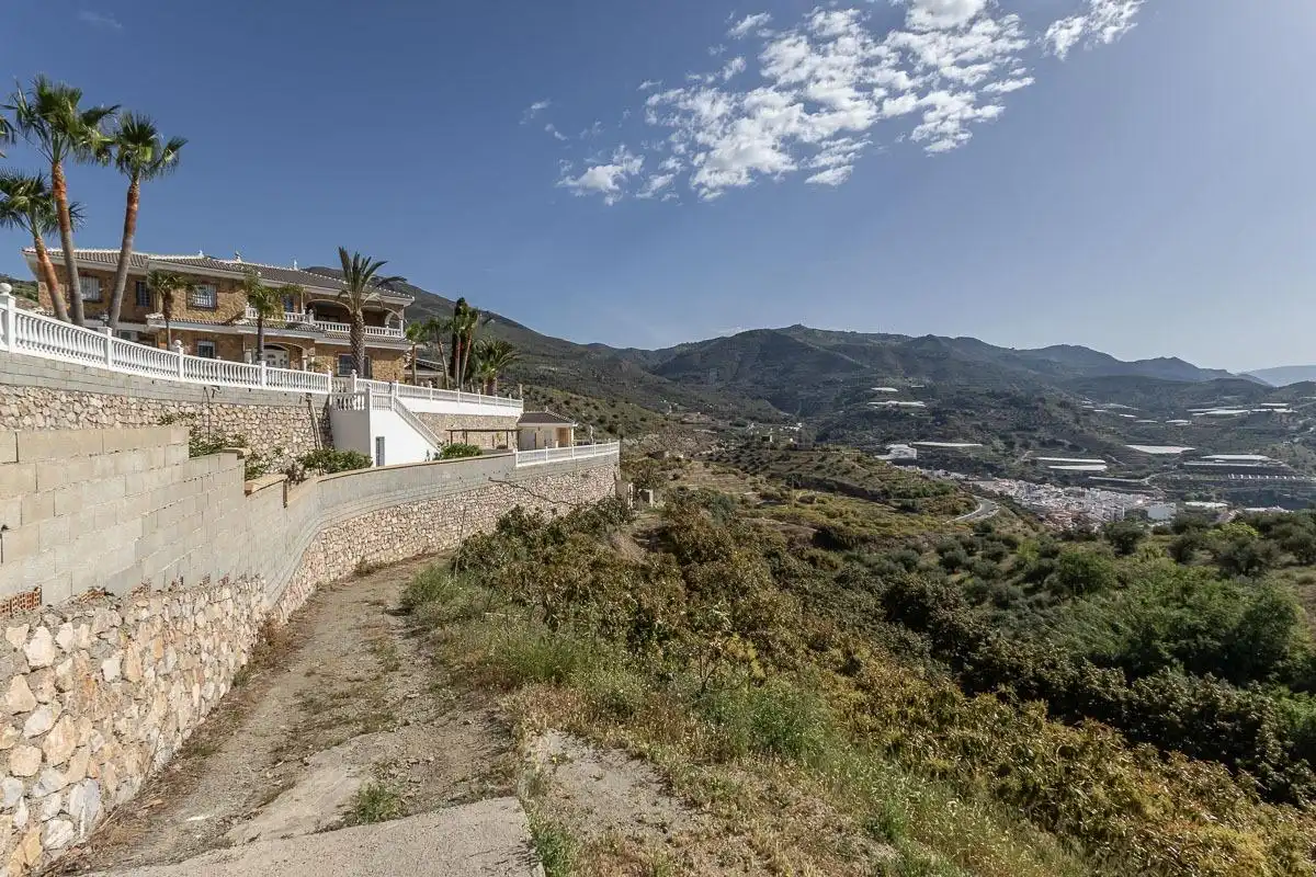 Vista exterior de Casa o chalet en venta en Ítrabo con Calefacción, Jardín privado y Terraza