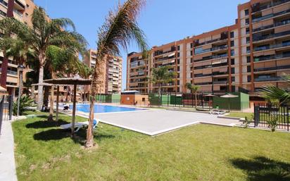 Swimming pool of Flat for sale in Alicante / Alacant  with Air Conditioner, Heating and Private garden