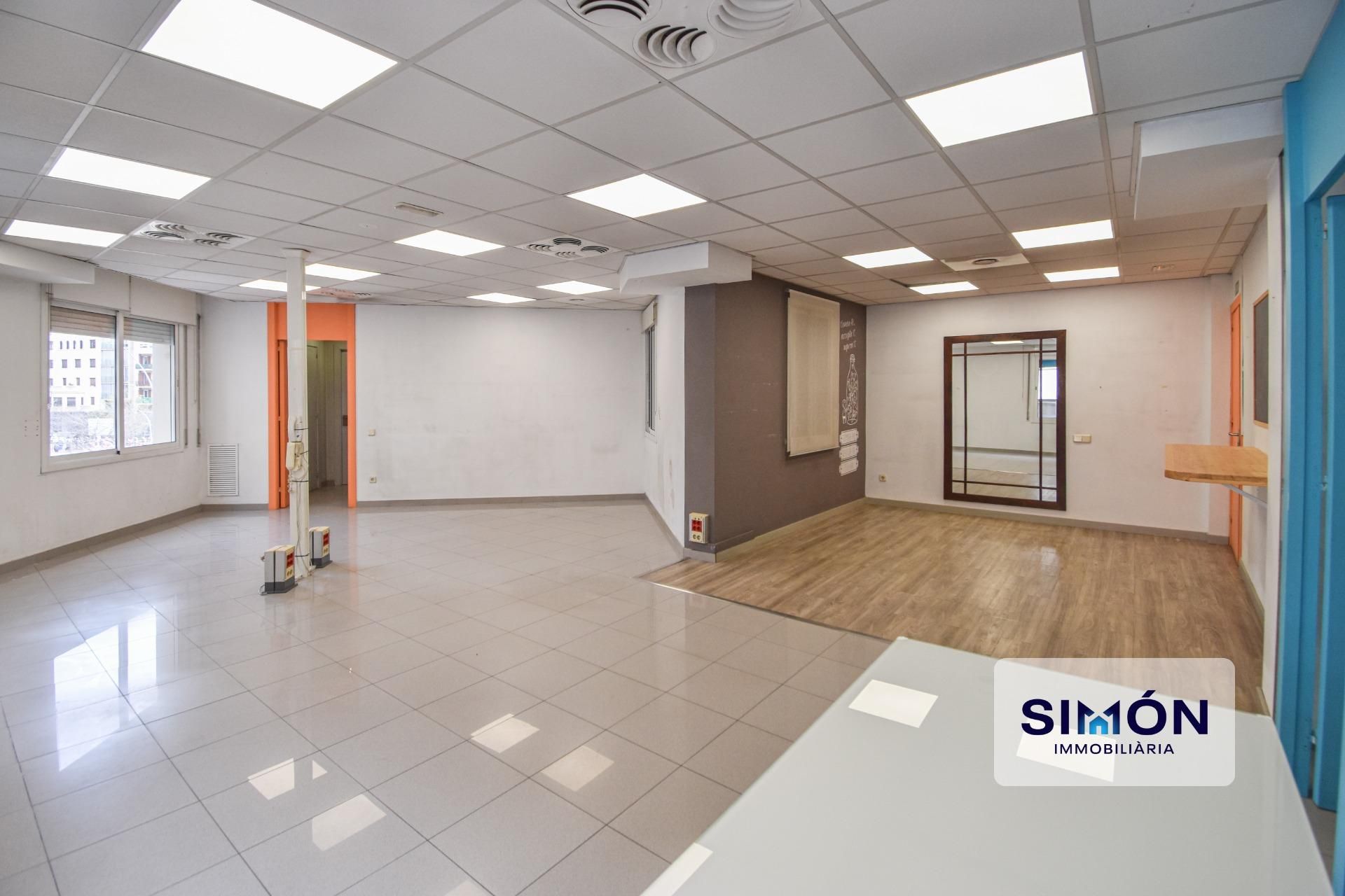 Büro zur Miete in Carretera de Vic - Remei