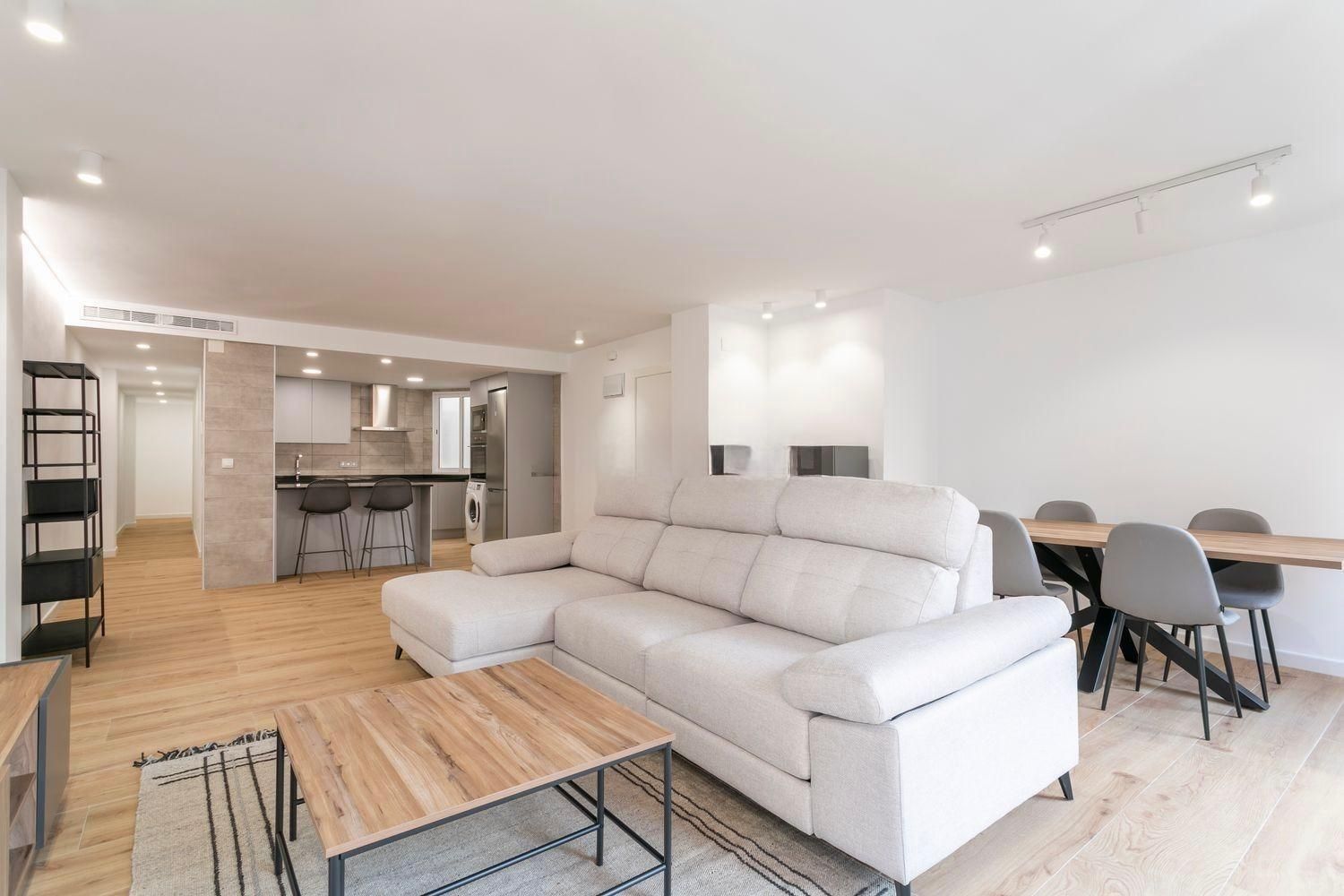 Sala d'estar de Pis de lloguer en Alicante / Alacant amb Aire condicionat, Calefacció i Balcó