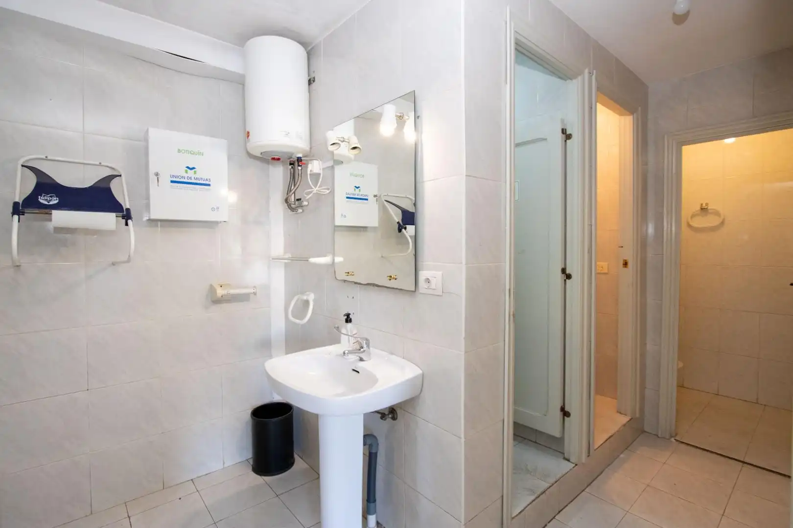 Baño de Nave industrial en venta en Castellón de la Plana / Castelló de la Plana