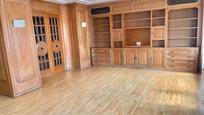 Sala d'estar de Pis en venda en  Barcelona Capital amb Aire condicionat i Terrassa