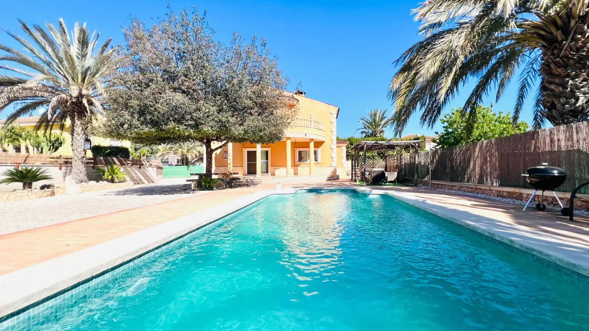 Swimming pool of Houses for sale in Elche / Elx  with Private garden, Terrace and Storage room