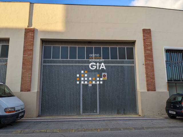 Local comercial en Alquiler en Avinguda de Marià Jolonch, 40 en Agramunt
