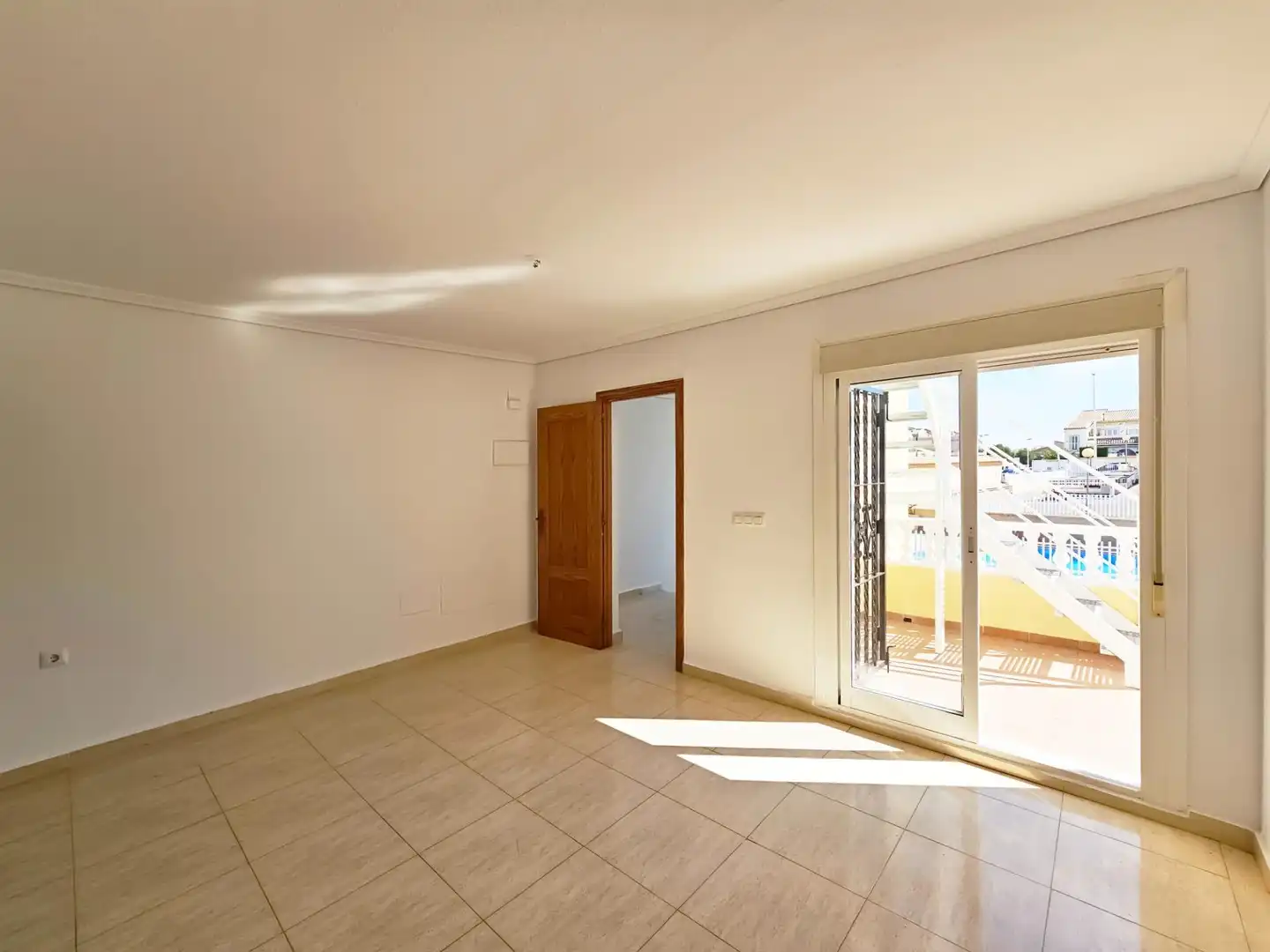 Apartamento en venta en Santa Pola con Piscina comunitaria