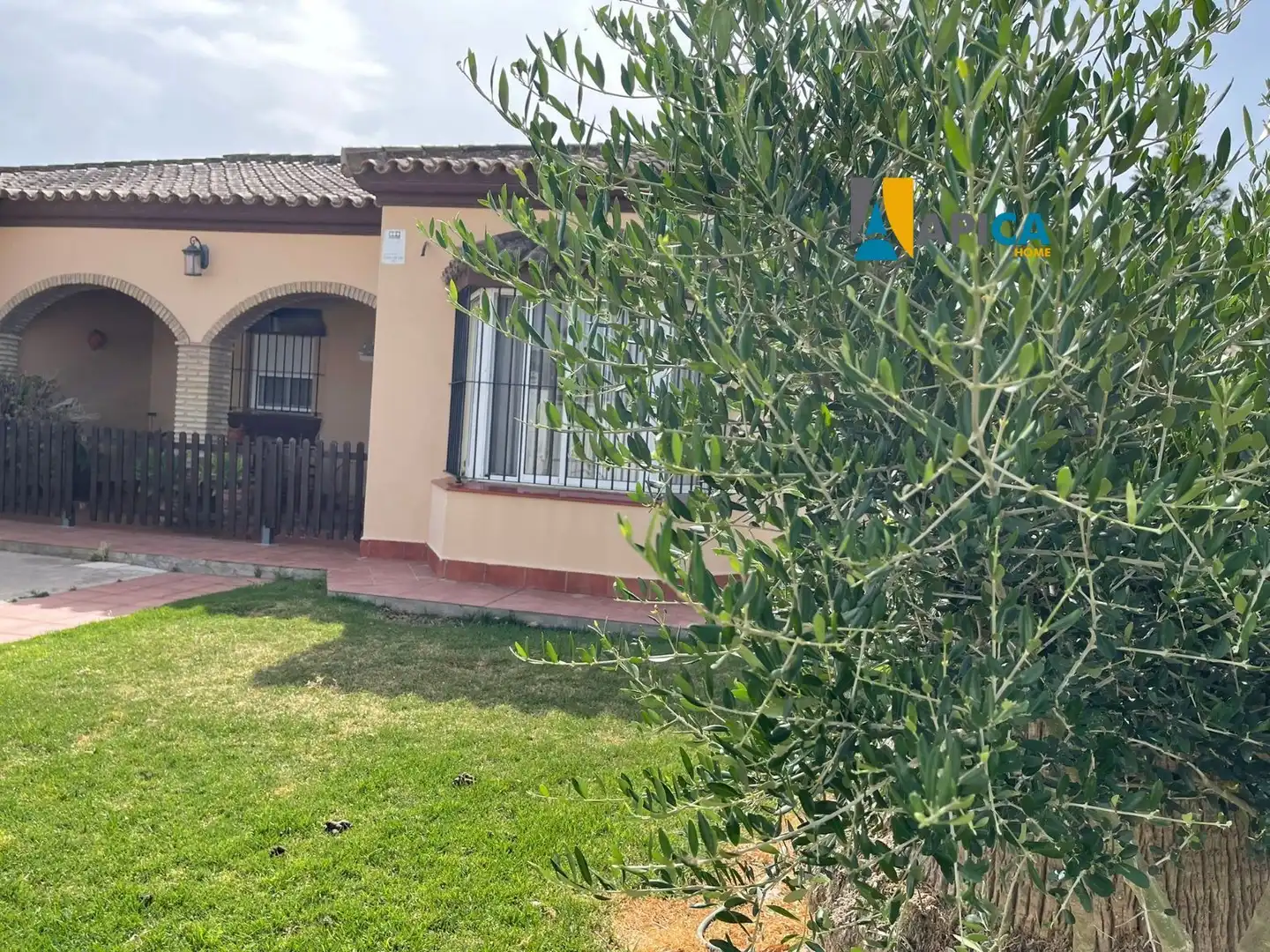 Jardí de Casa o xalet en venda en Chiclana de la Frontera amb Traster i Piscina