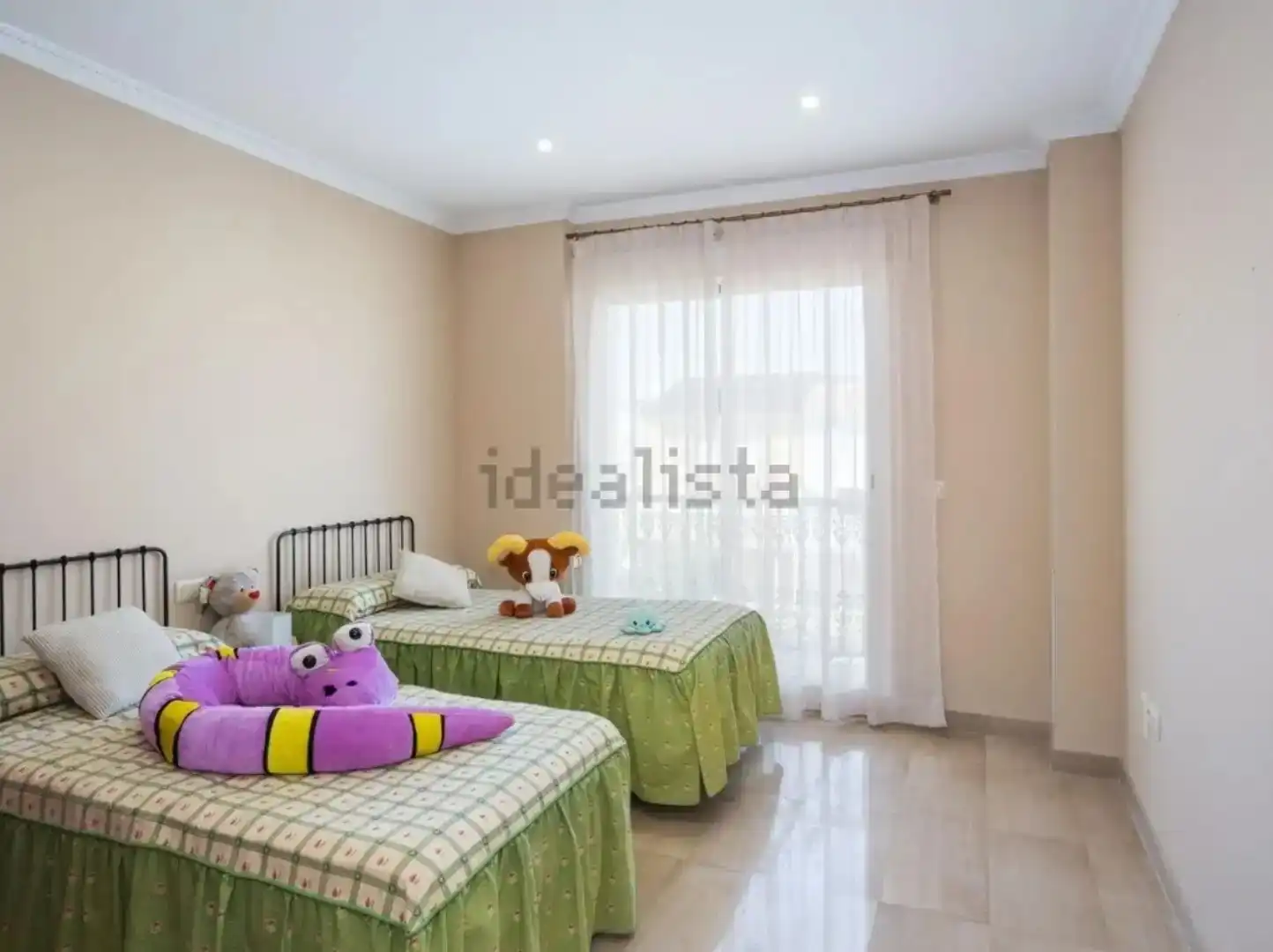Habitación de Piso en venta en Almoines con Aire acondicionado, Trastero y Amueblado