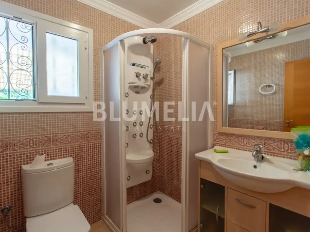 Bany de Casa o xalet en venda en Dénia amb Aire condicionat, Jardí privat i Terrassa