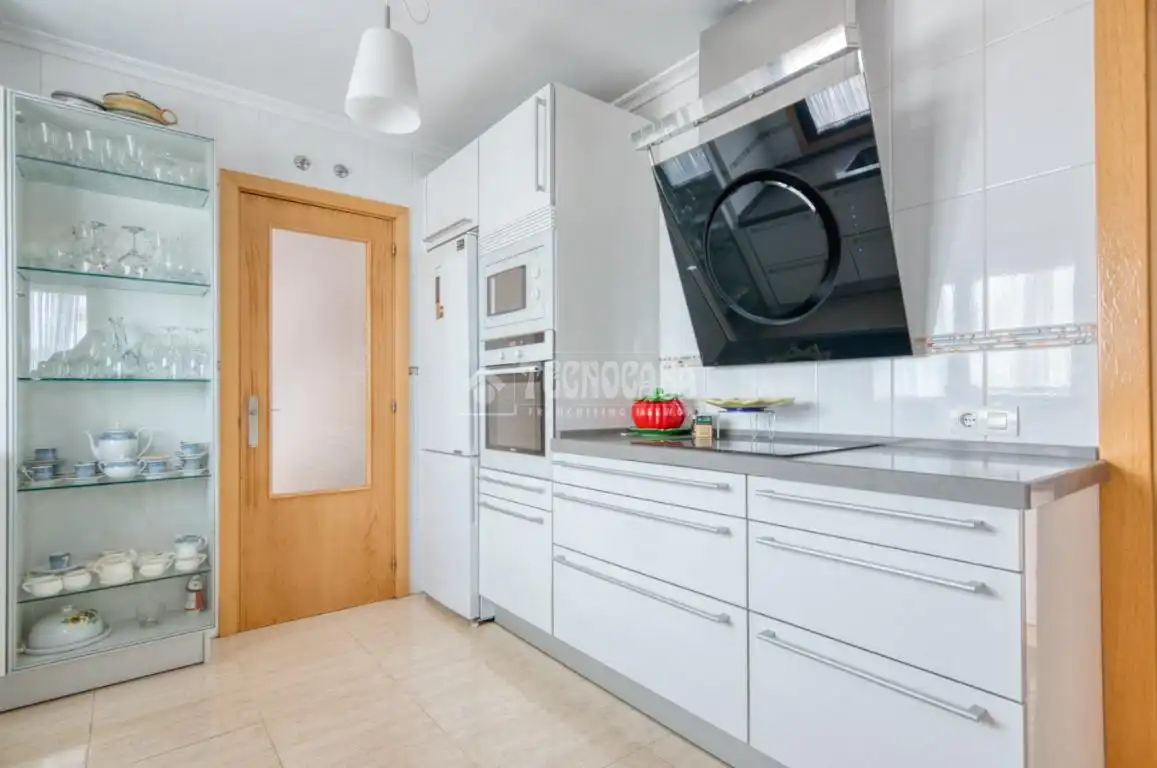 Cocina de Casa o chalet en venta en Castellanos de Moriscos con Aire acondicionado, Calefacción y Jardín privado